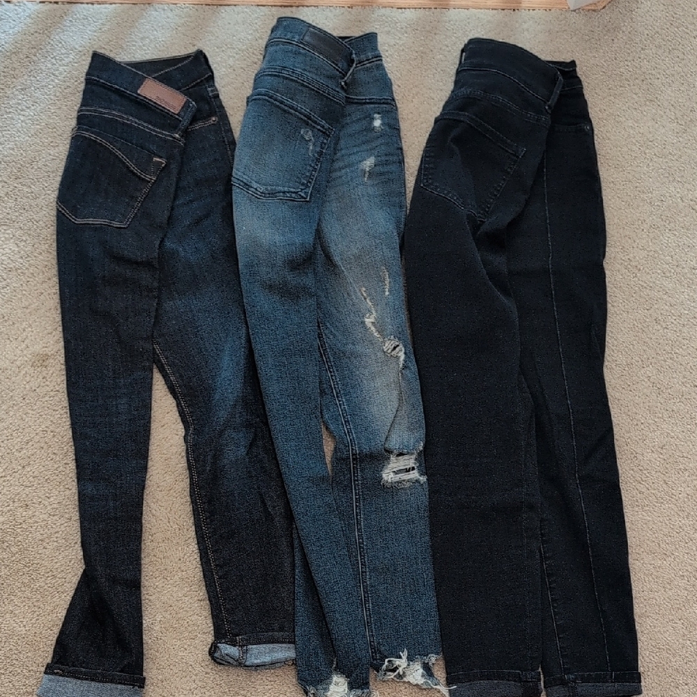 Express Women's Black and Distressed Blue Skinny Jeans